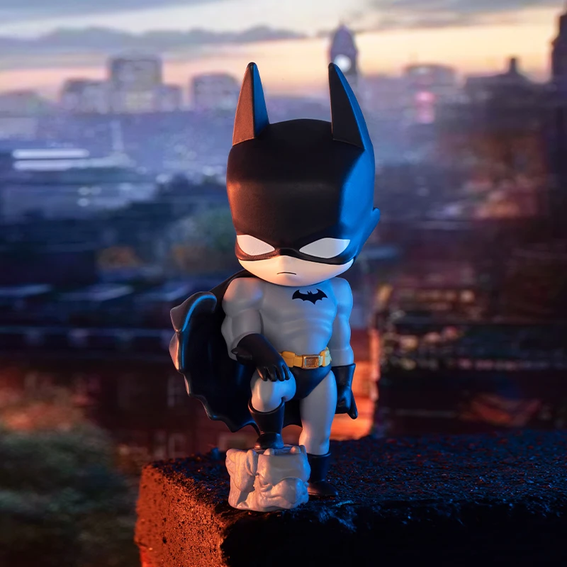 POP MART DC Gotham City Series - Model Kit Batman recension och pris