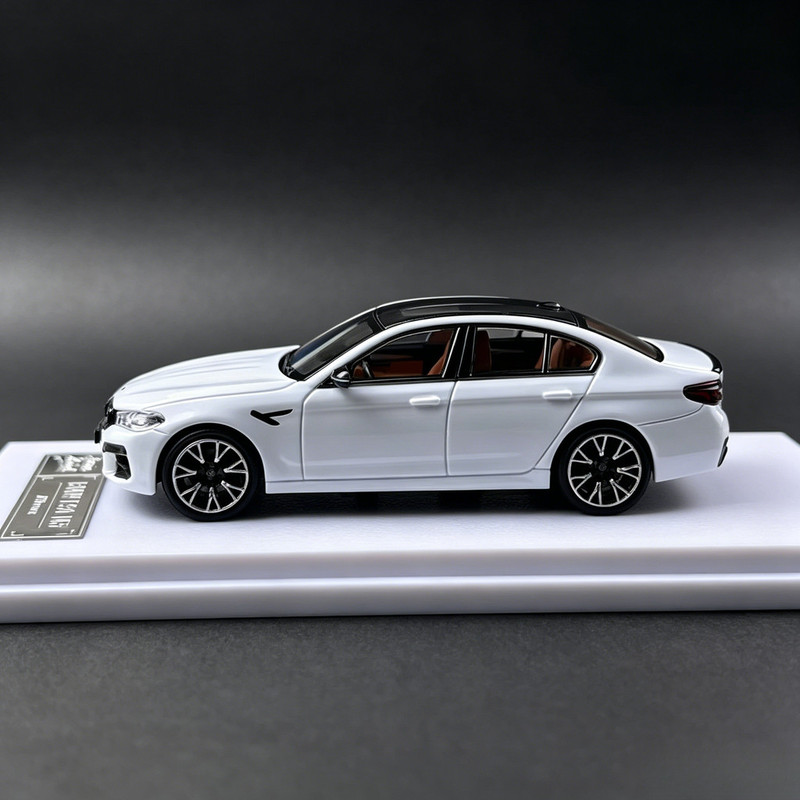 Howie Model 1/64 NEW BMW M5 F9 - Model Kit Bmw recension och pris