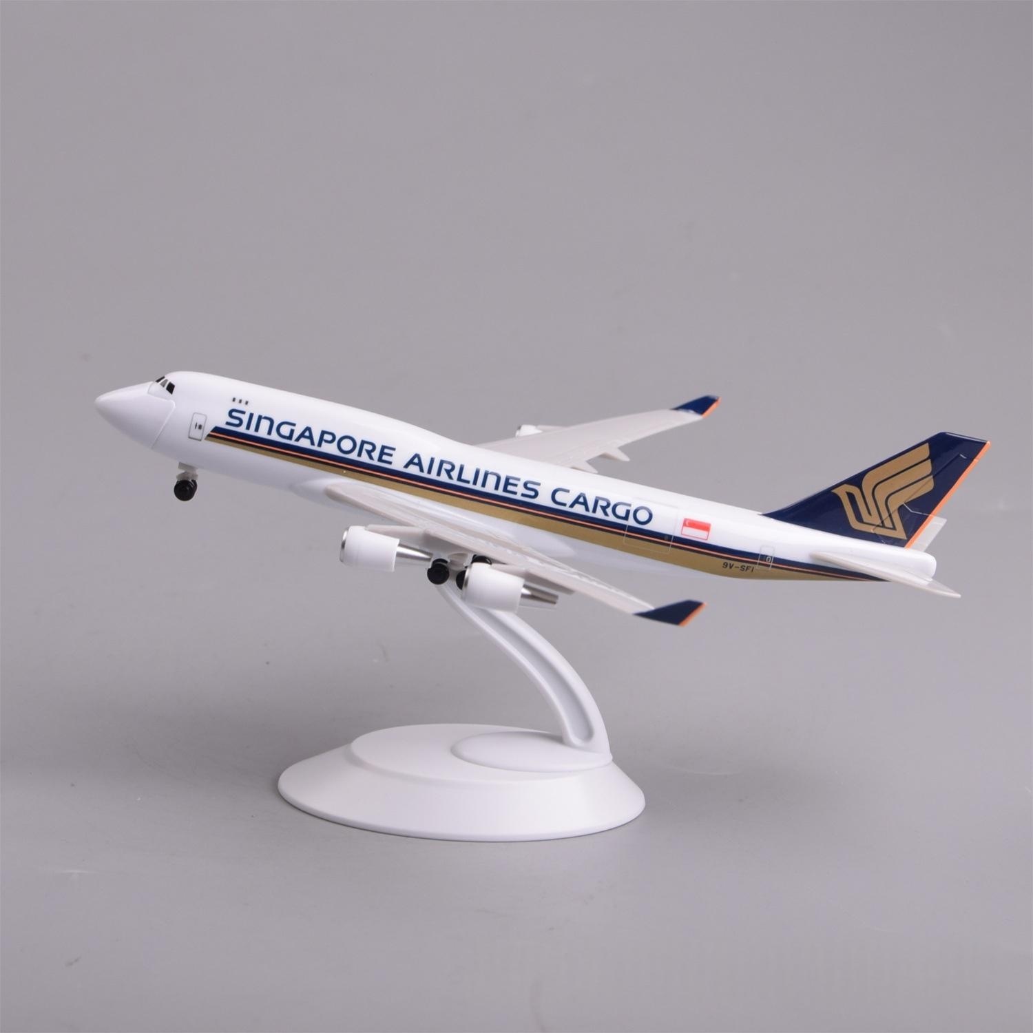 20cm Plastic Model Aircraft B7 - Model Kit Singapore recension och pris