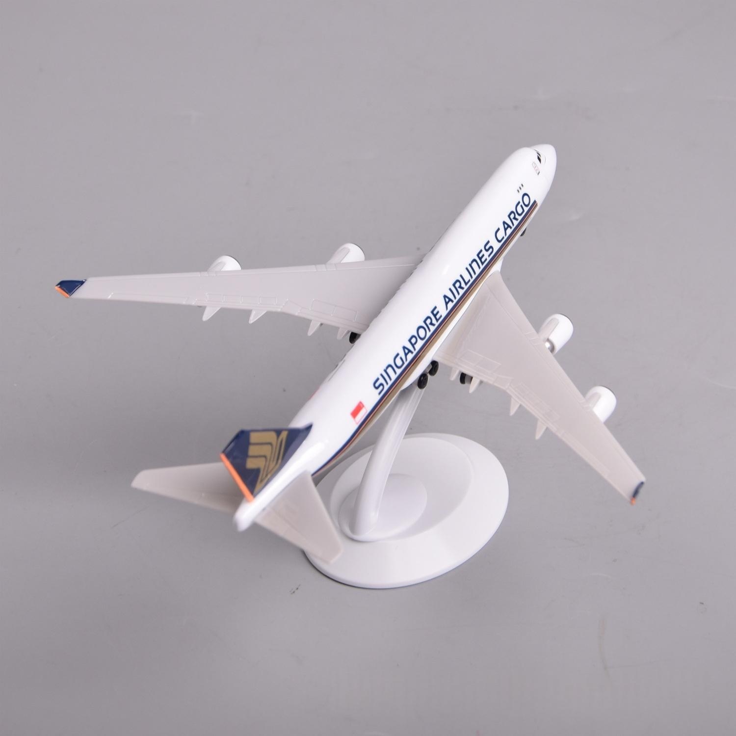 20cm Plastic Model Aircraft B7 - Model Kit Singapore recension och pris